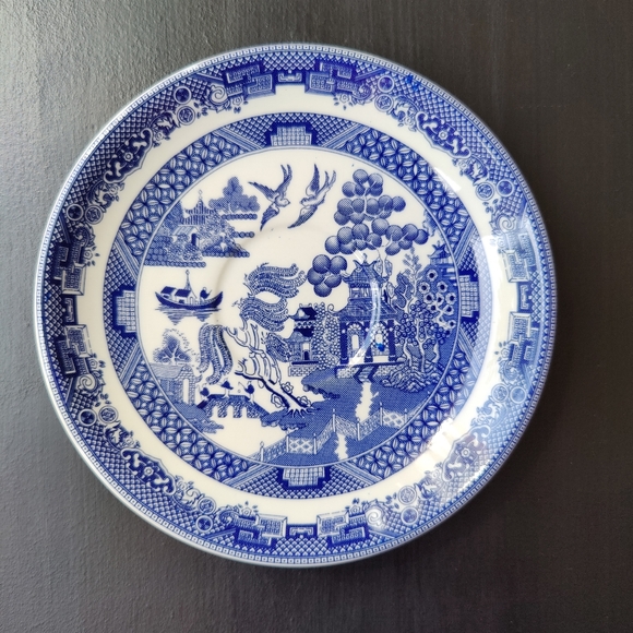 Johnson Bros | Blue Willow Cup & Saucer 🔵 - Picture 3 of 11